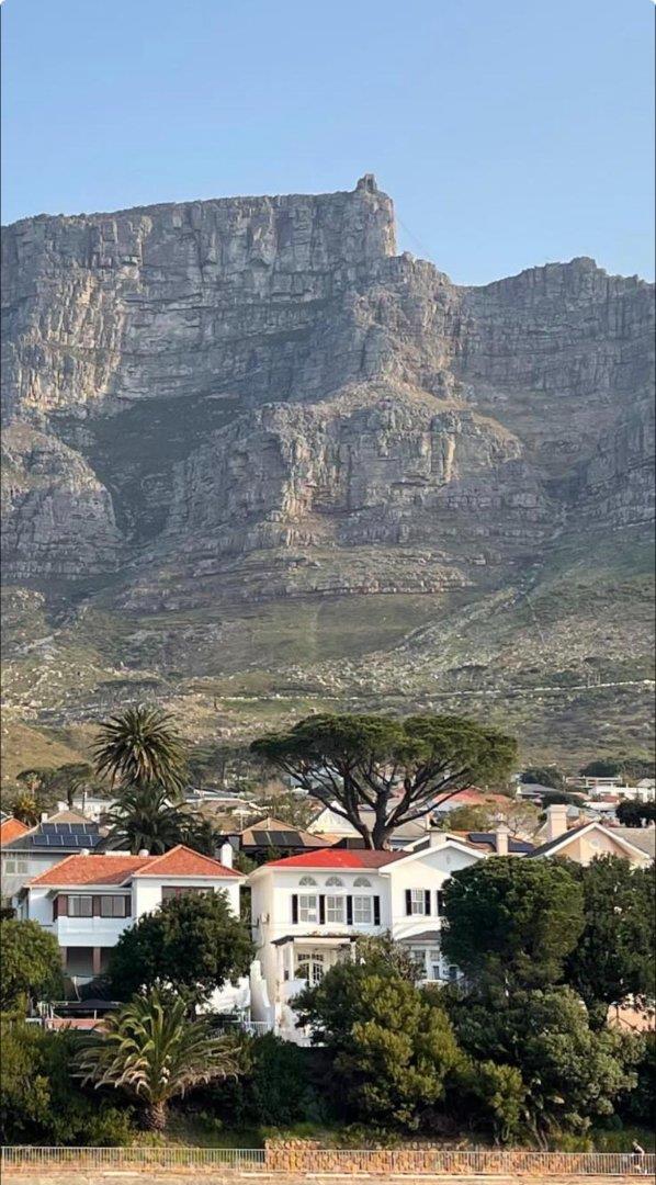 4 Bedroom Property for Sale in Oranjezicht Western Cape